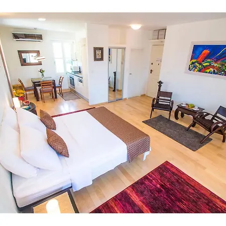Apartamento Charming Spliten Style Split